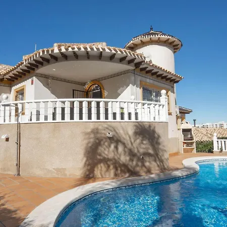 וילה Amazing Ideal For Golf Or Family Holidays וייאמרטין
