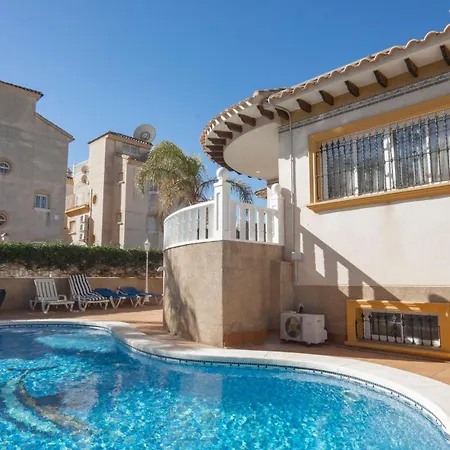 Amazing Ideal For Golf Or Family Holidays